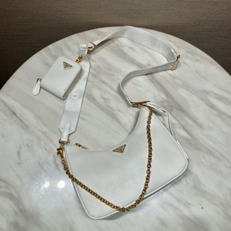 Pra*a waist chest packs